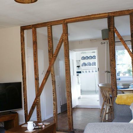 Wayside Cottage Saint Osyth Екстер'єр фото