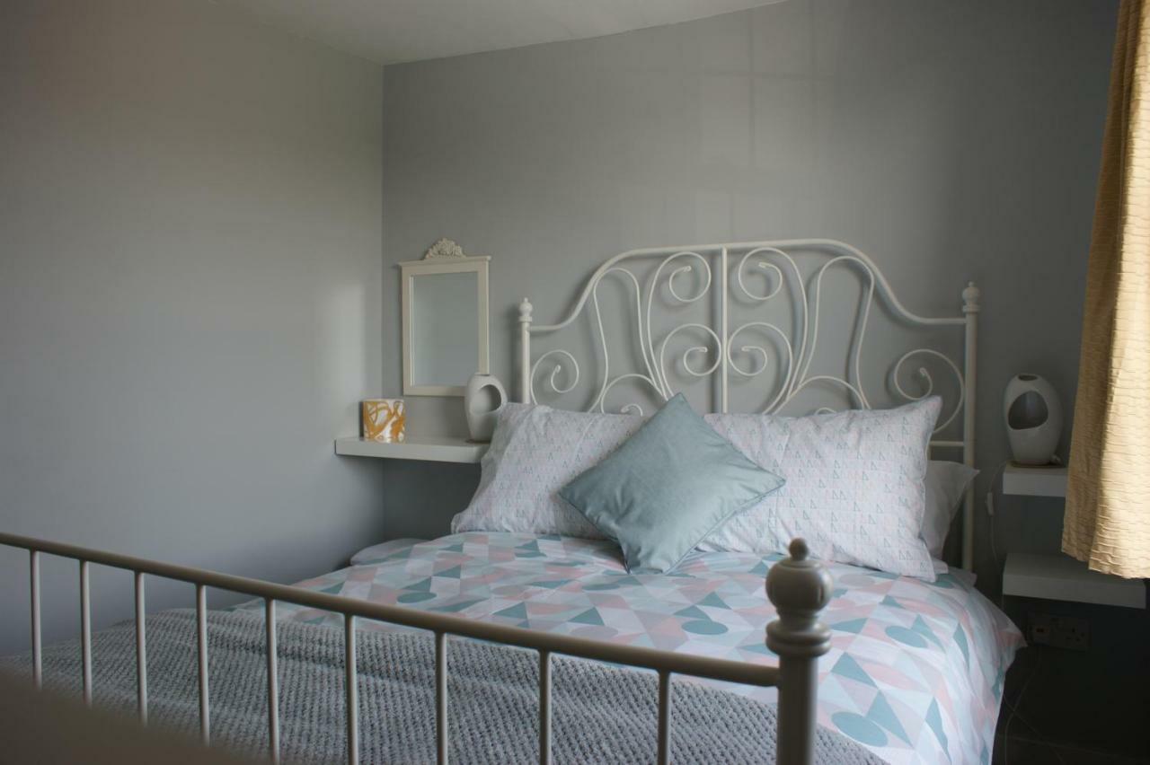 Wayside Cottage Saint Osyth Екстер'єр фото